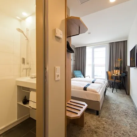 Hotel Loginn By Achat 3*